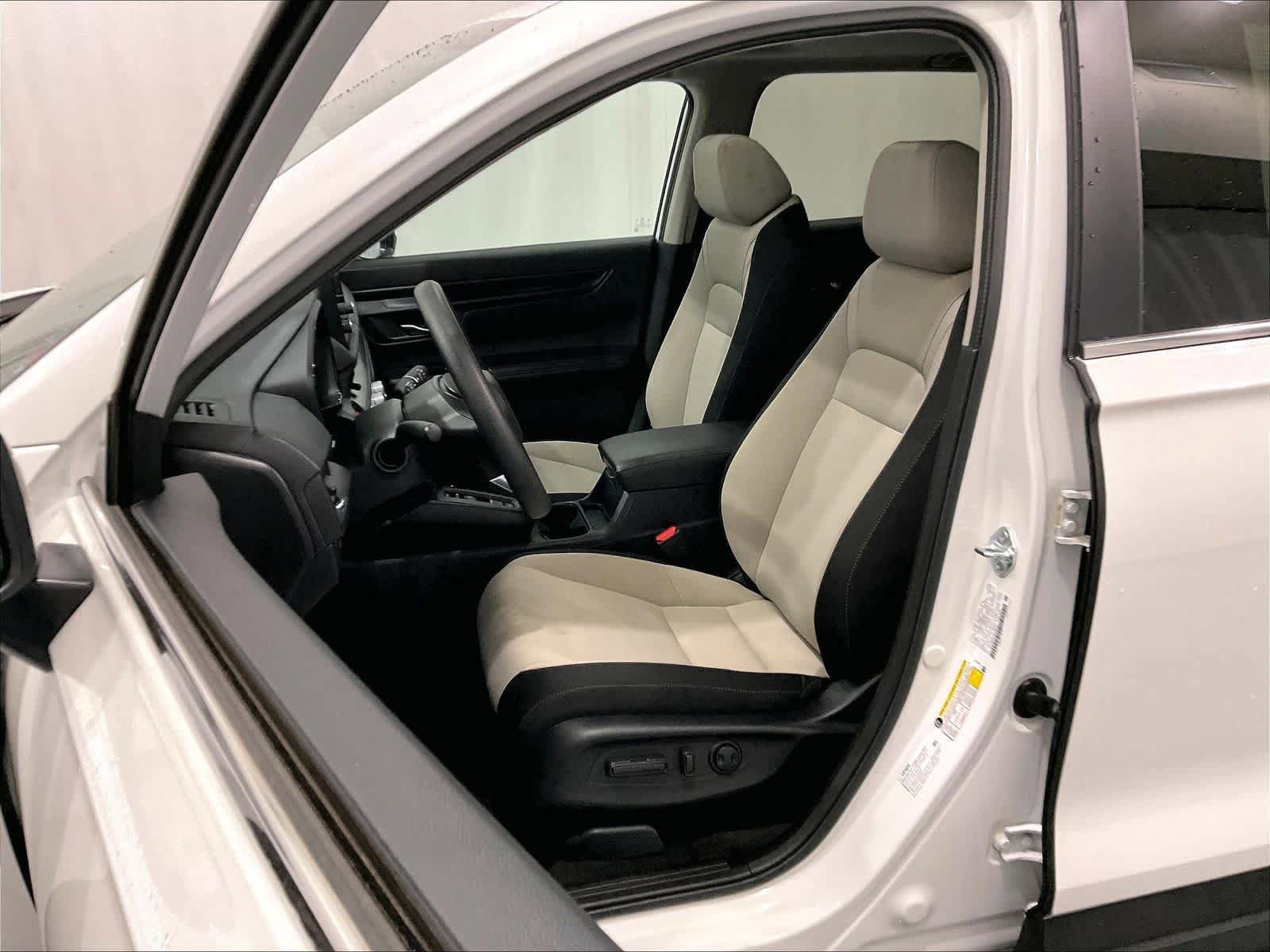 Used 2025 Honda CR-V EX image 10