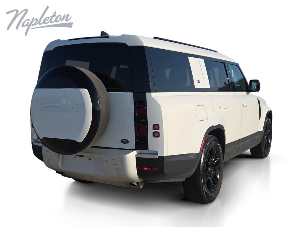 Used 2023 Land Rover Defender 130 SE AWD/4WD image 5