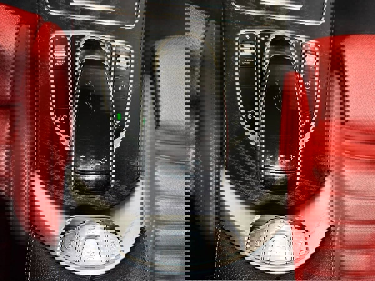 Used 2019 Mercedes-Benz C 300 Cabriolet image 23