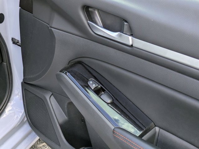 Used 2025 Nissan Altima 2.5 SR image 34