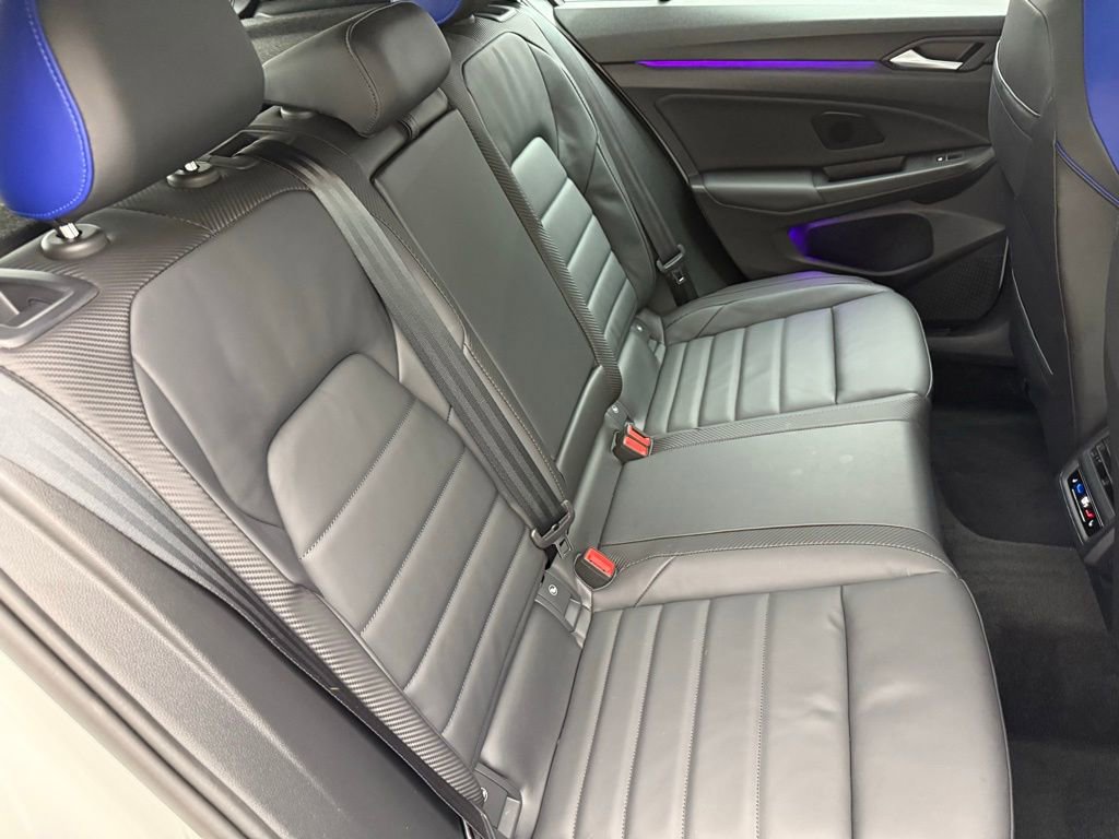 Used 2024 Volkswagen Golf R image 27