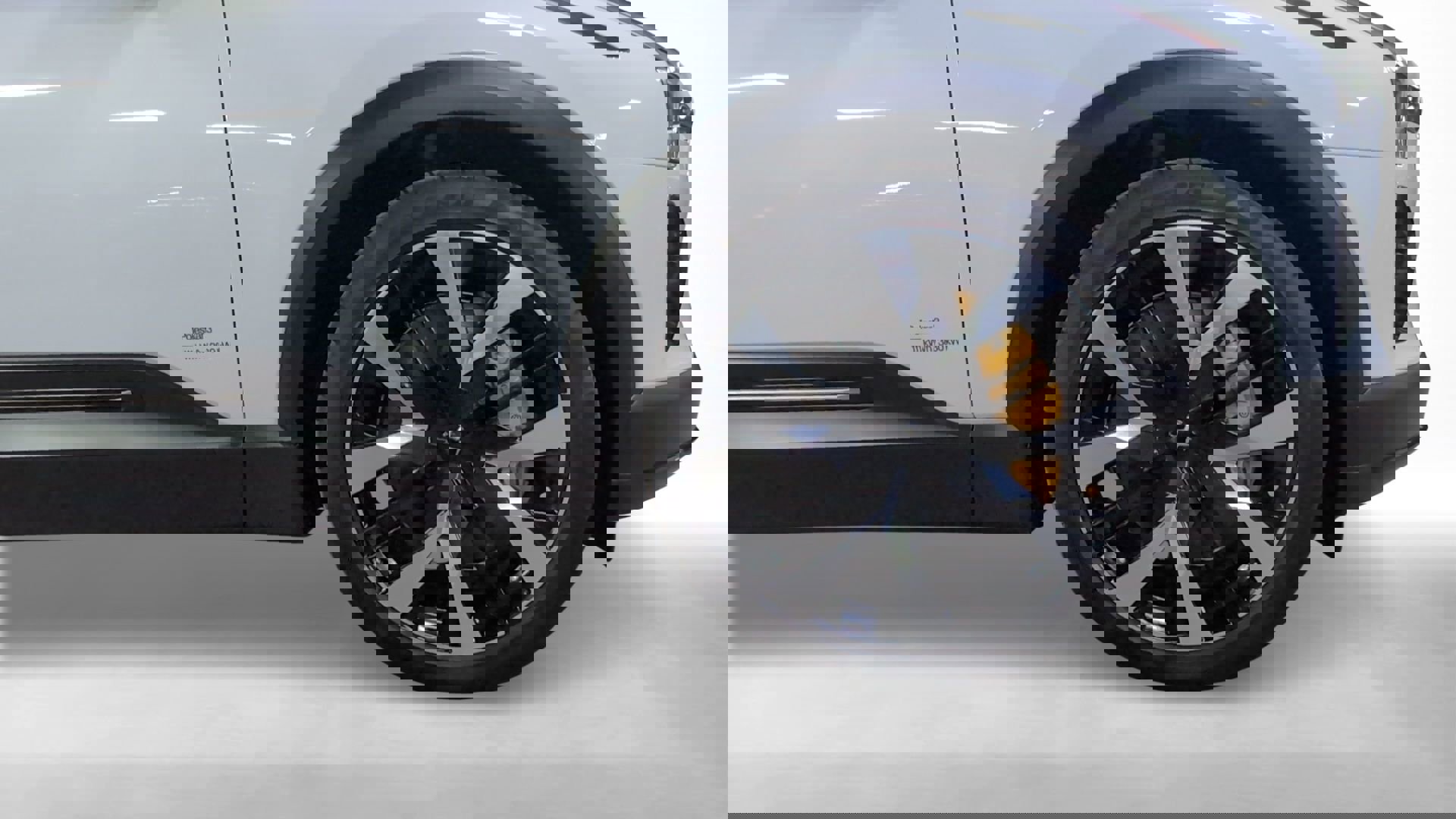 Used 2025 Polestar Polestar 3 image 23