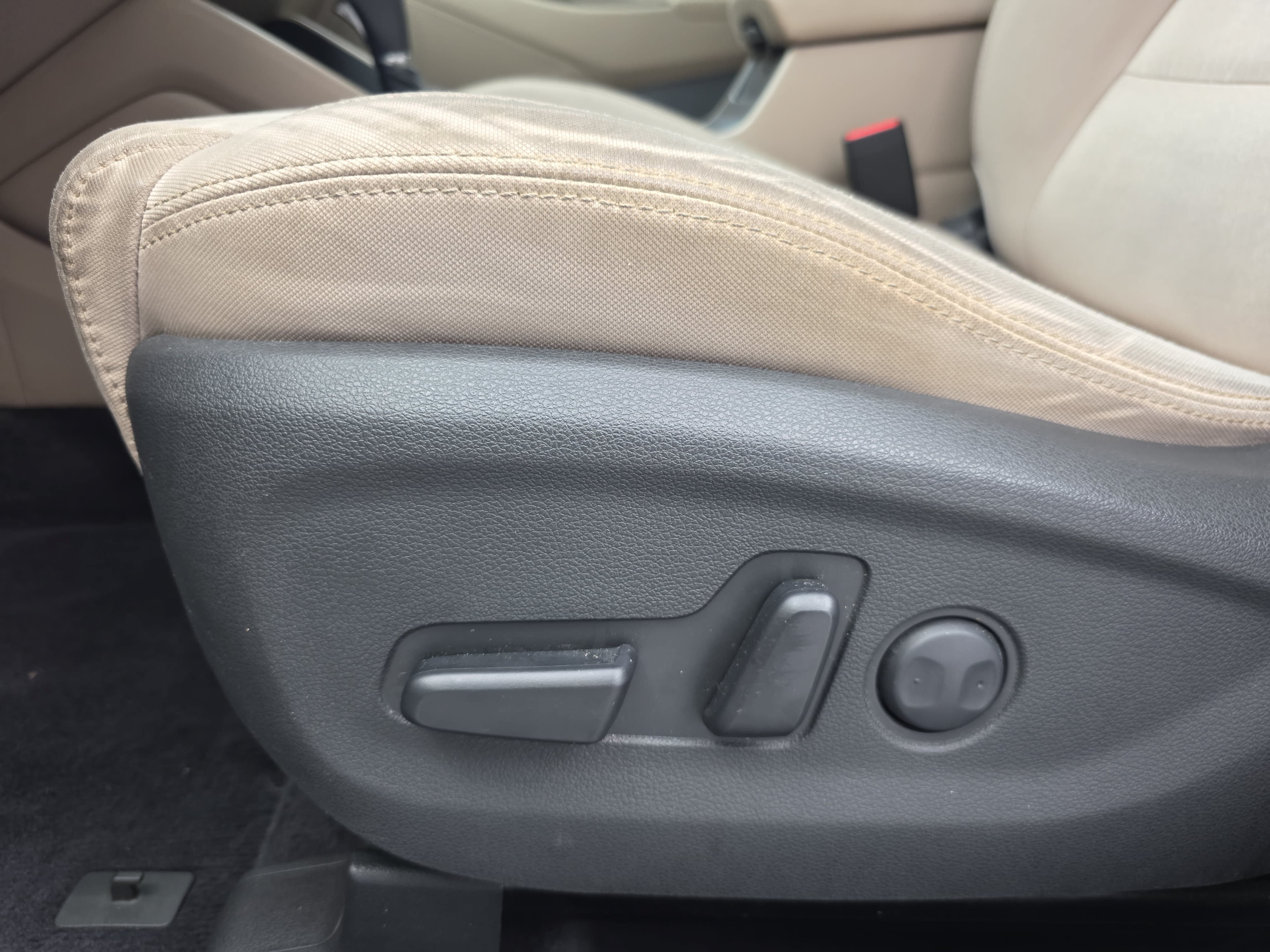 Used 2018 Hyundai Tucson Sport FWD image 26