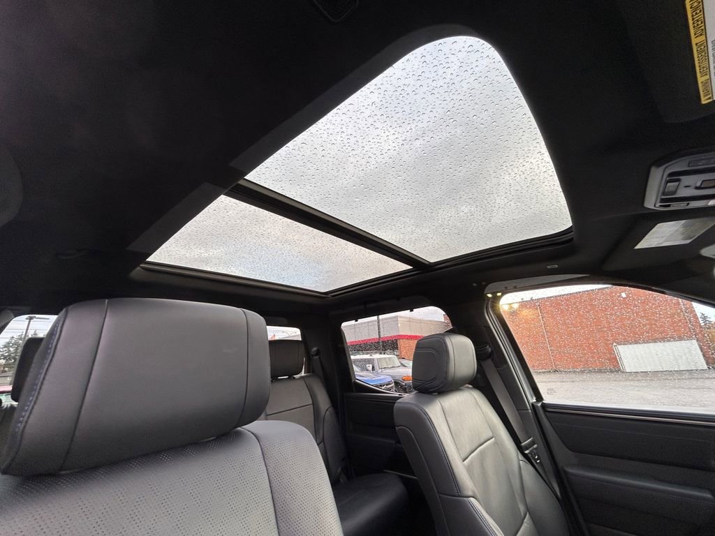 New 2026 Toyota Tundra Platinum w/ TRD Off-Road Package image 27