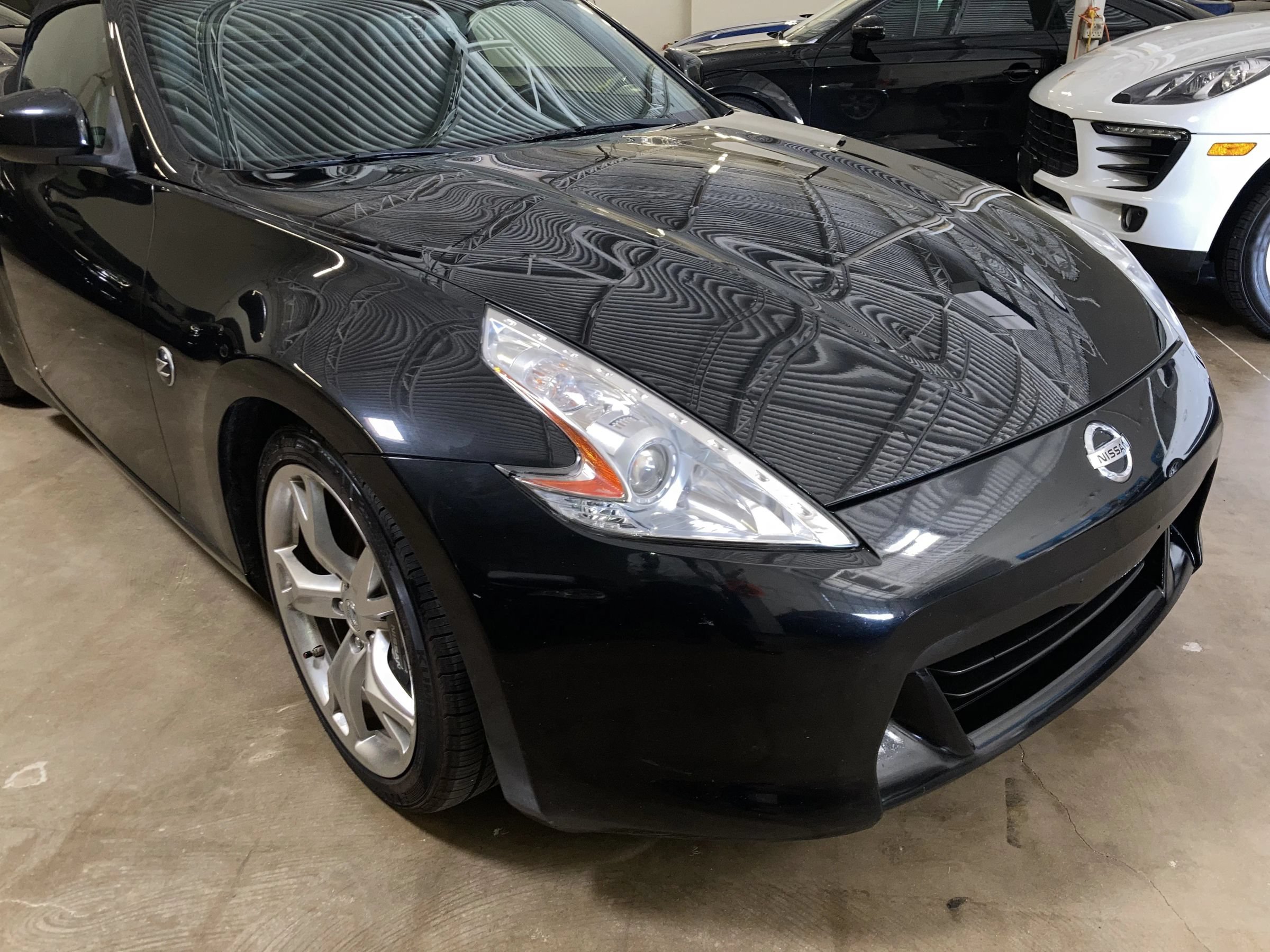 Used 2012 Nissan 370Z Touring w/ Sport Pkg RWD image 9