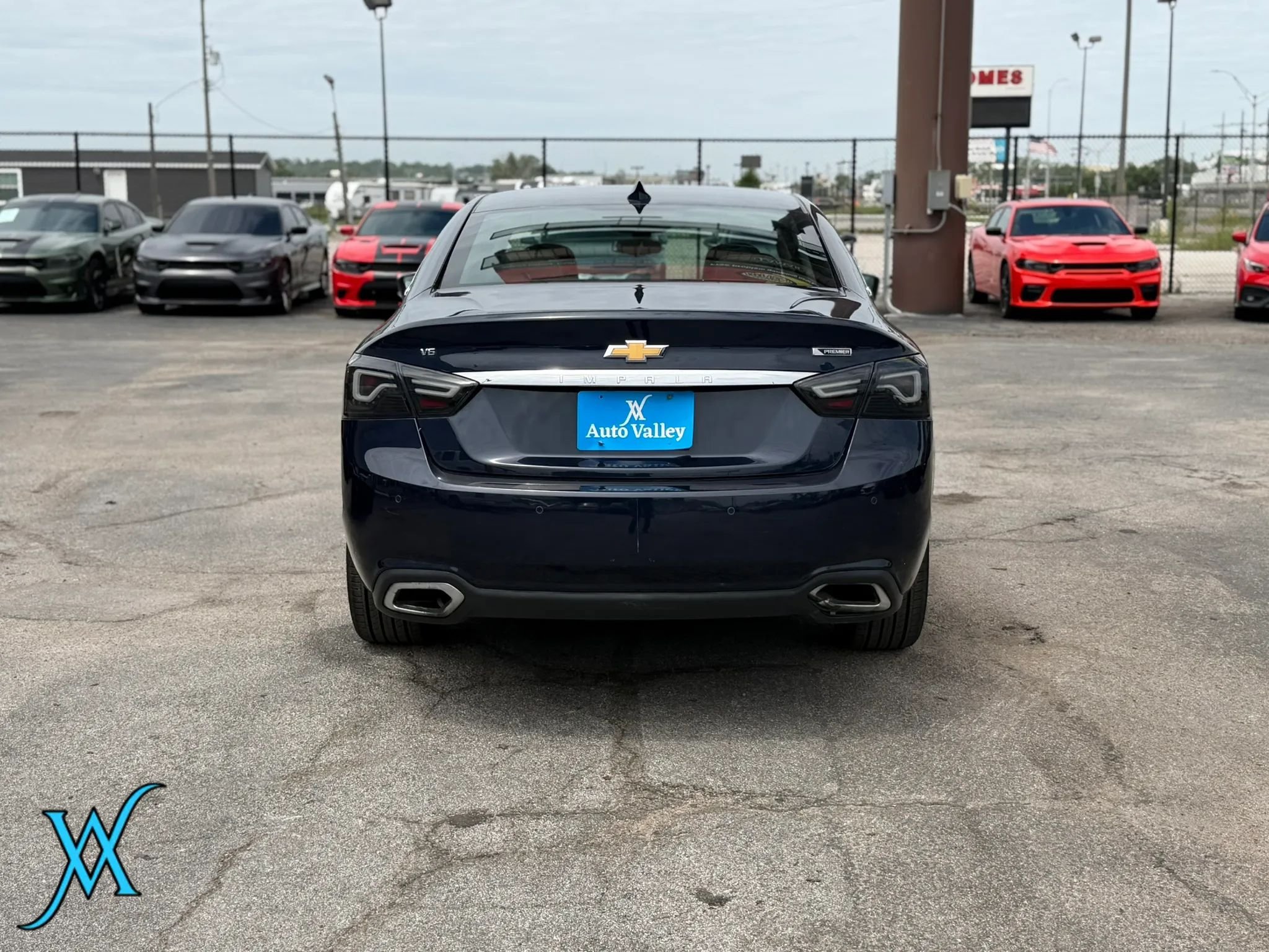 Used 2019 Chevrolet Impala Premier FWD image 6