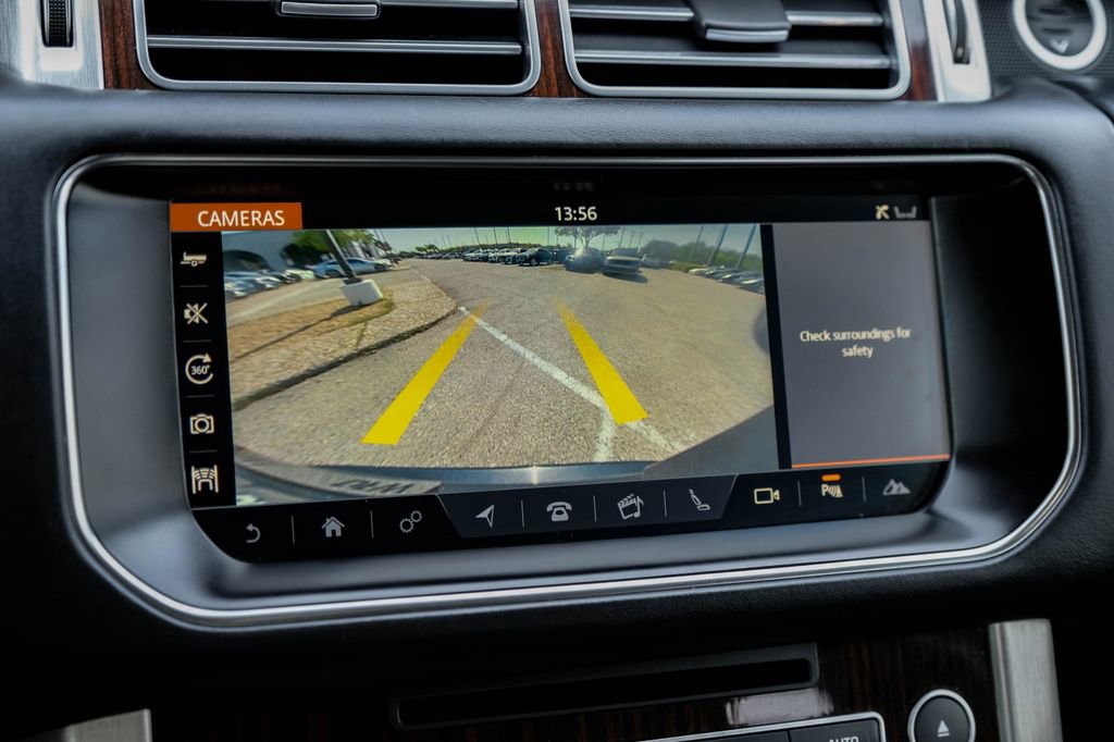 Used 2017 Land Rover Range Rover Supercharged image 20