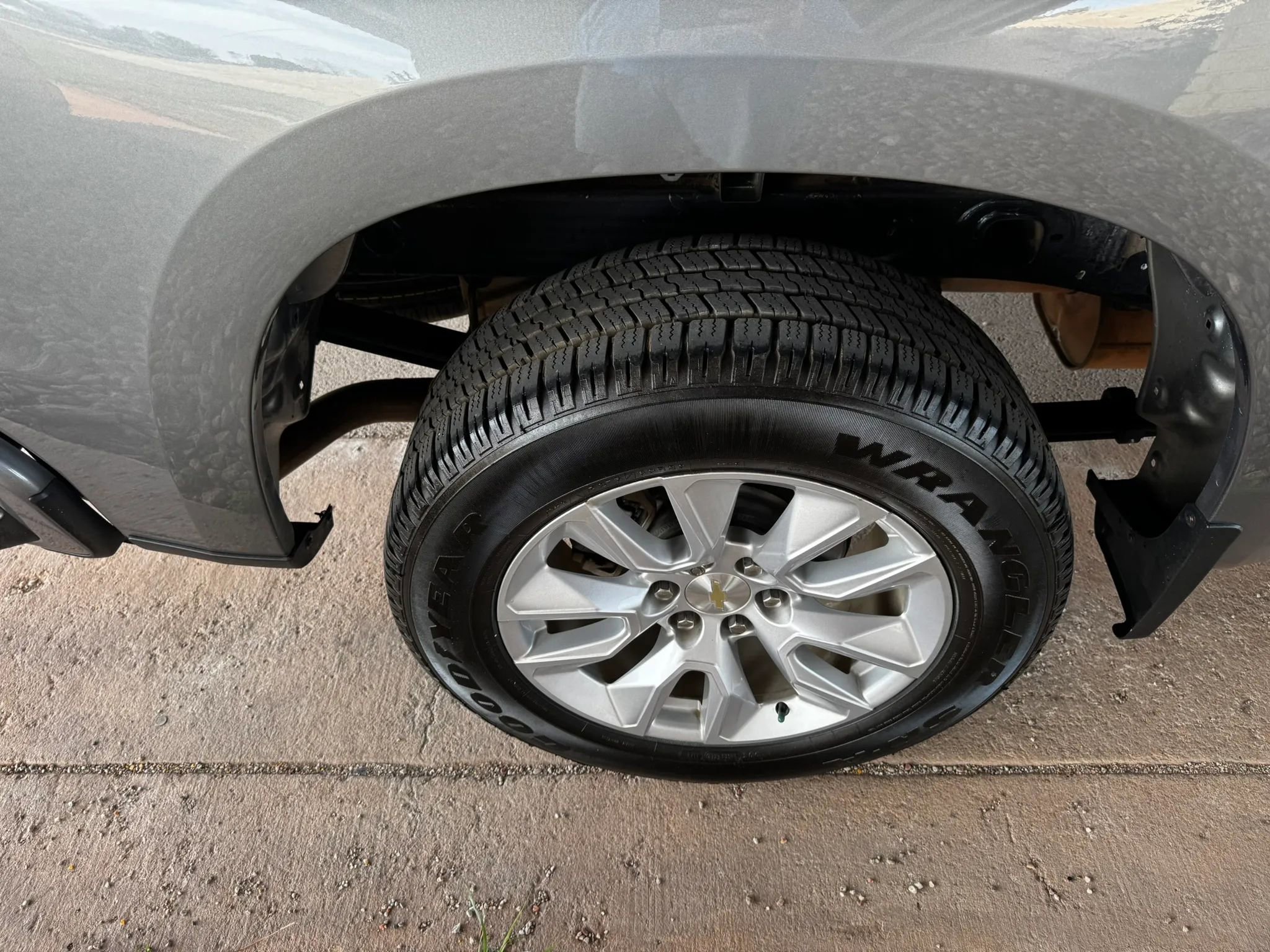 Used 2020 Chevrolet Silverado 1500 Custom w/ Trailering Package image 28