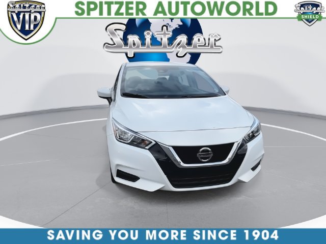 Used 2022 Nissan Versa SV FWD image 6