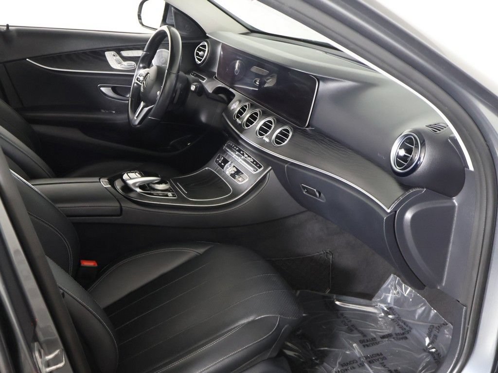 Used 2020 Mercedes-Benz E 350 4MATIC Sedan w/ Driver Assistance Package image 29
