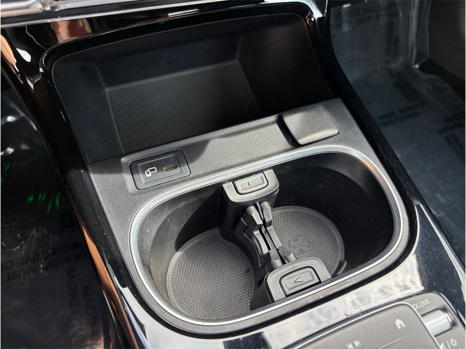 Used 2023 Mercedes-Benz CLA 250 4MATIC image 34