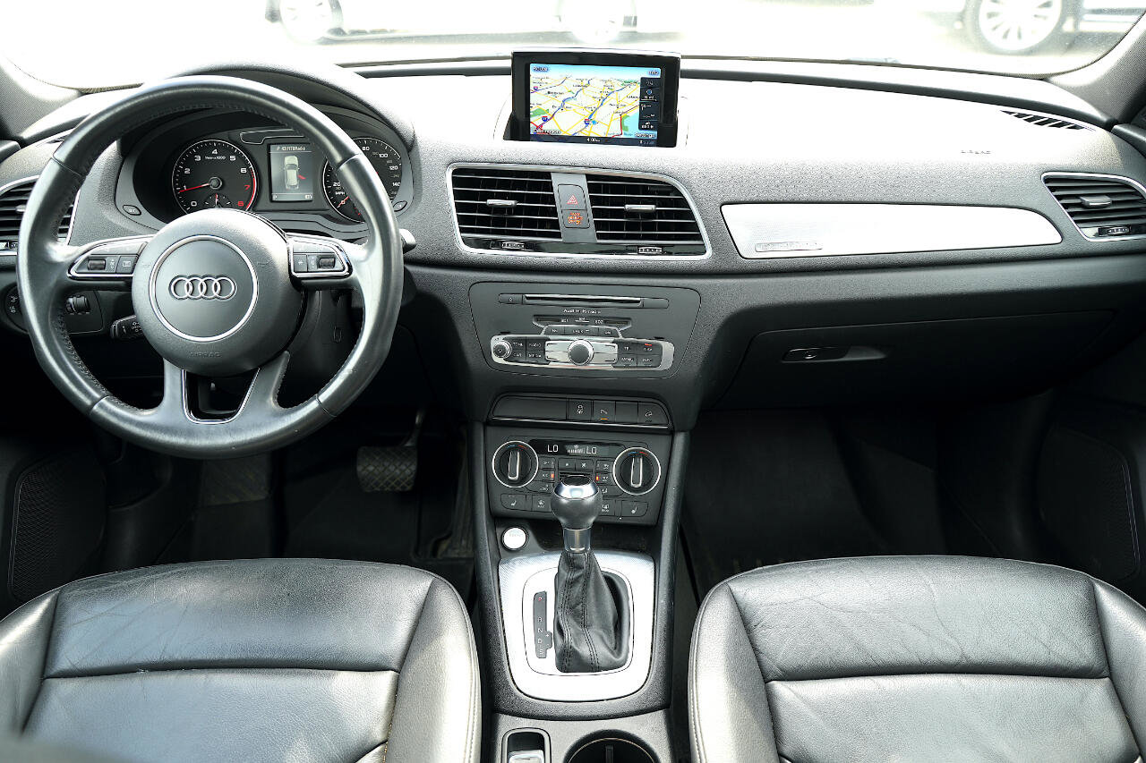 Used 2018 Audi Q3 2.0T Premium Plus image 26