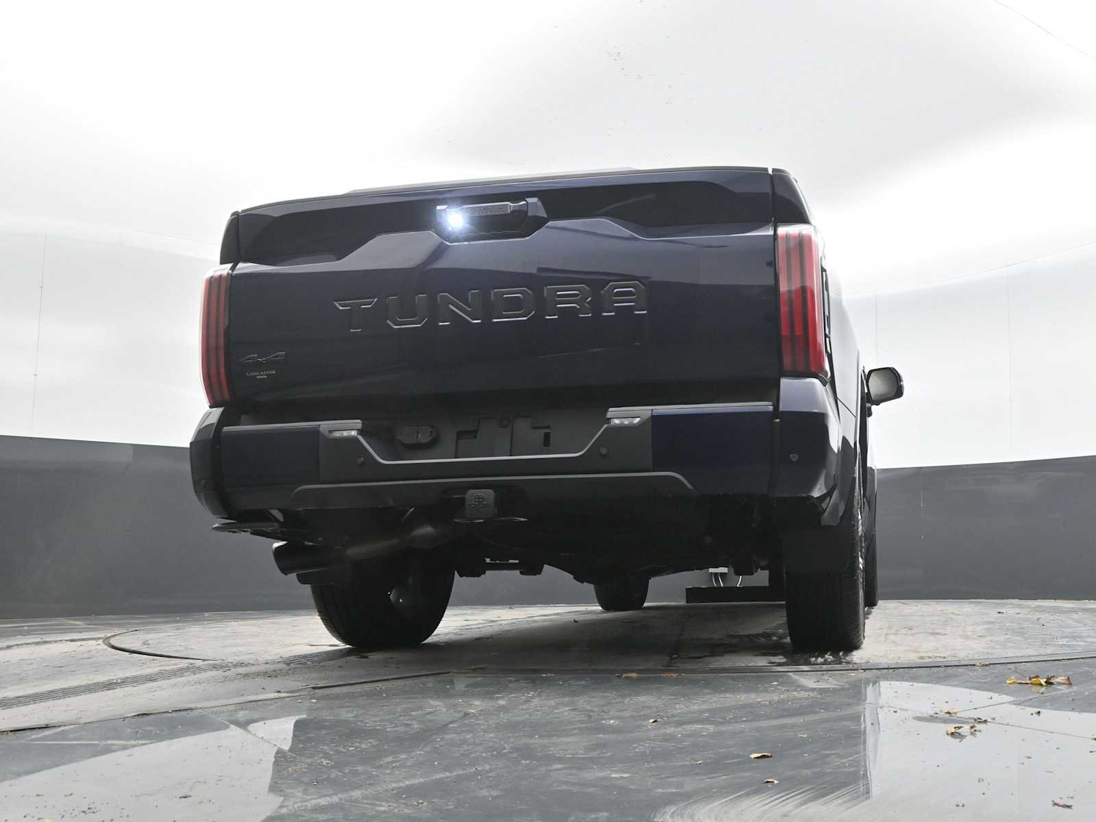 Used 2023 Toyota Tundra Platinum image 40