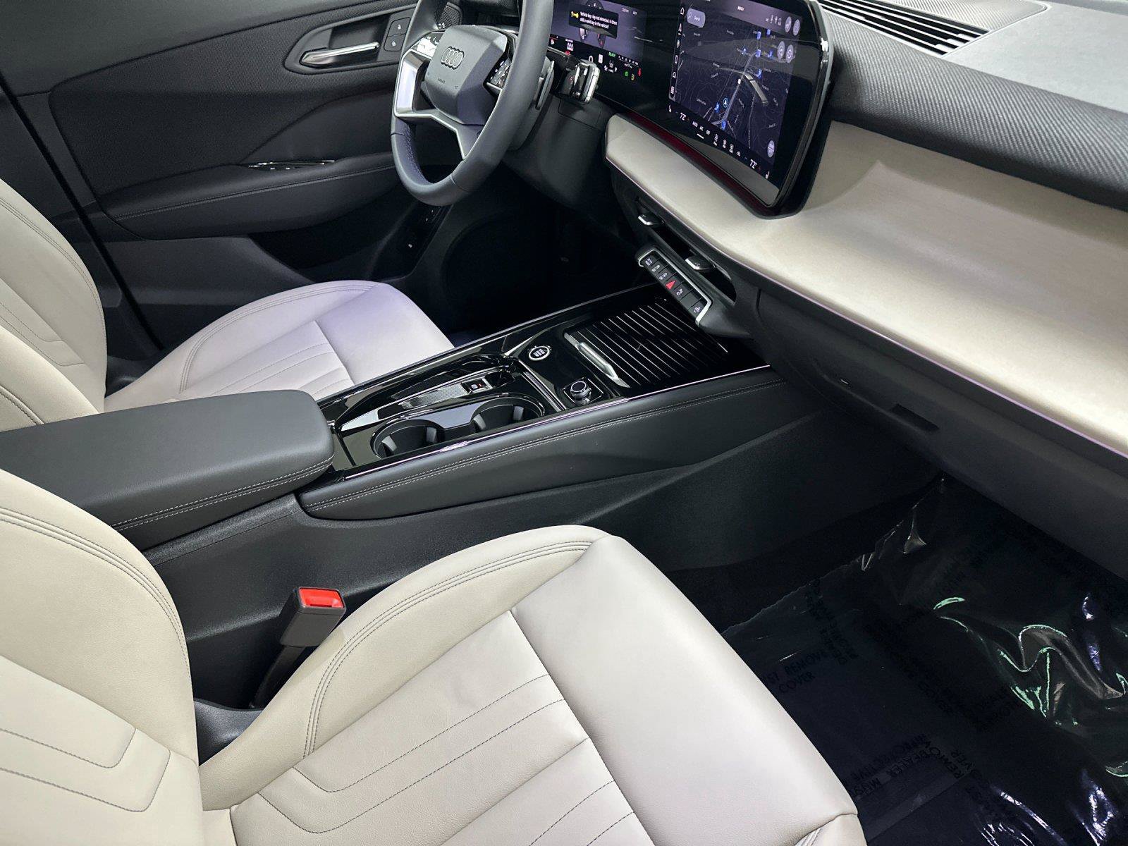 New 2026 Audi Q3 quattro 2.0T AWD/4WD image 15