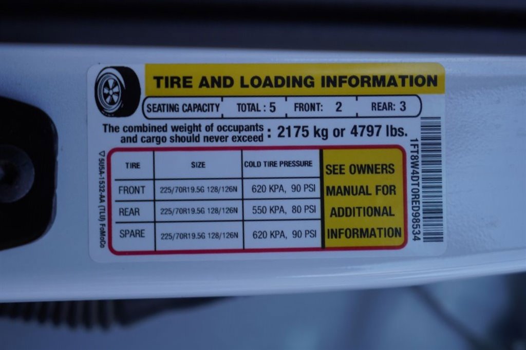 Used 2024 Ford F450 Platinum w/ FX4 Off-Road Package image 55