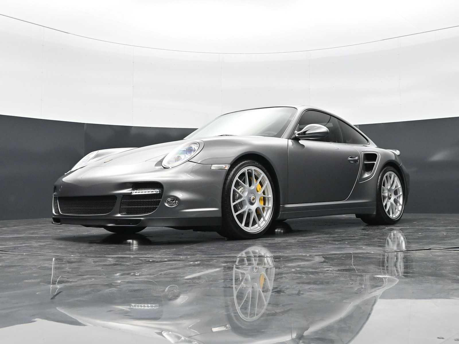 Used 2013 Porsche 911 Turbo S AWD/4WD image 39