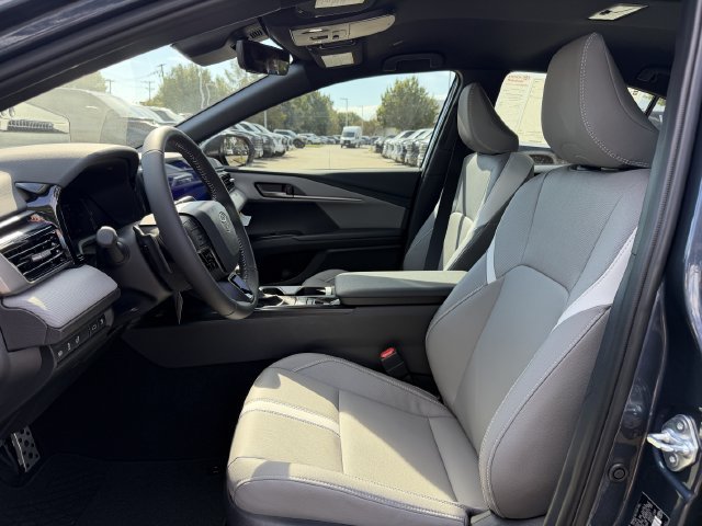 New 2026 Toyota Camry SE w/ Multimedia Upgrade Package FWD image 22