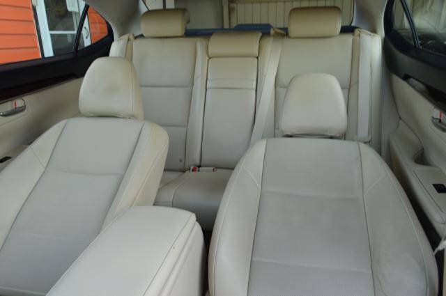 Used 2014 Lexus ES 350 w/ Premium Package FWD image 15