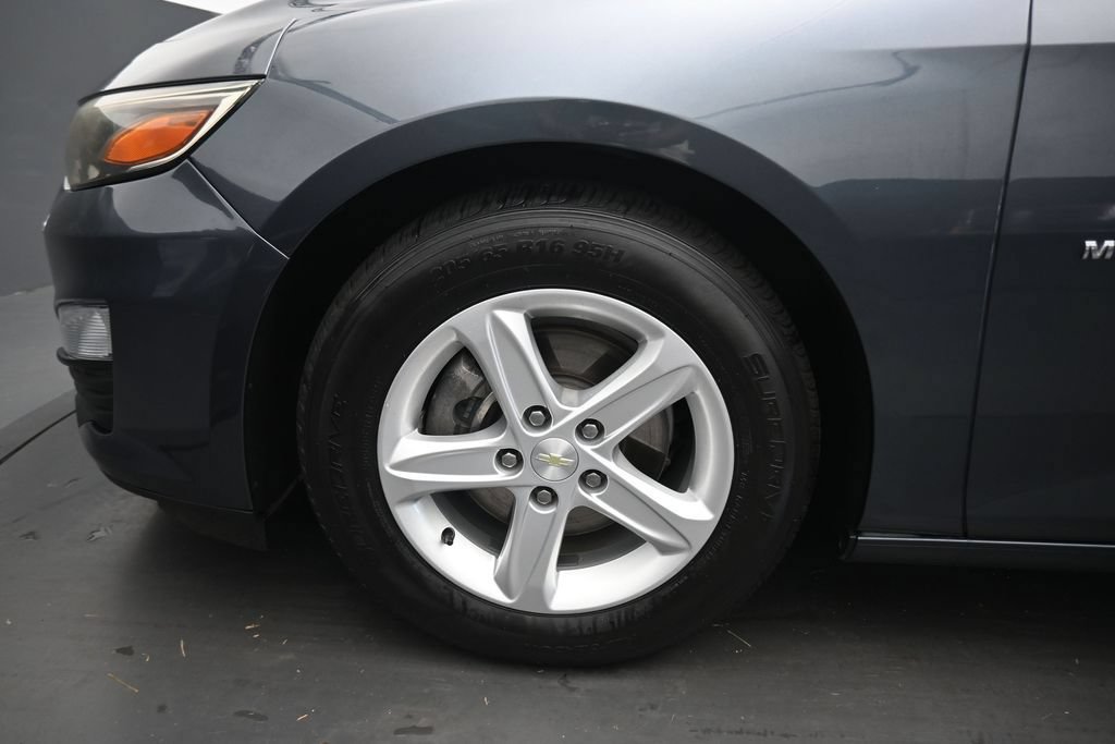 Used 2020 Chevrolet Malibu LS FWD image 46