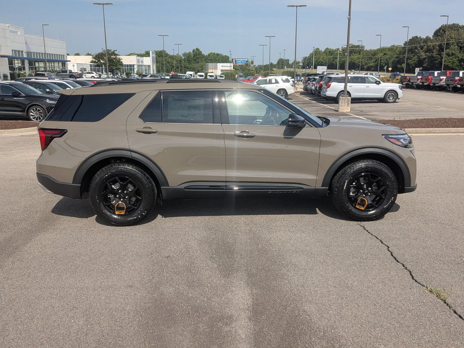 New 2026 Ford Explorer Tremor w/ Tremor Ultimate Package AWD/4WD image 2