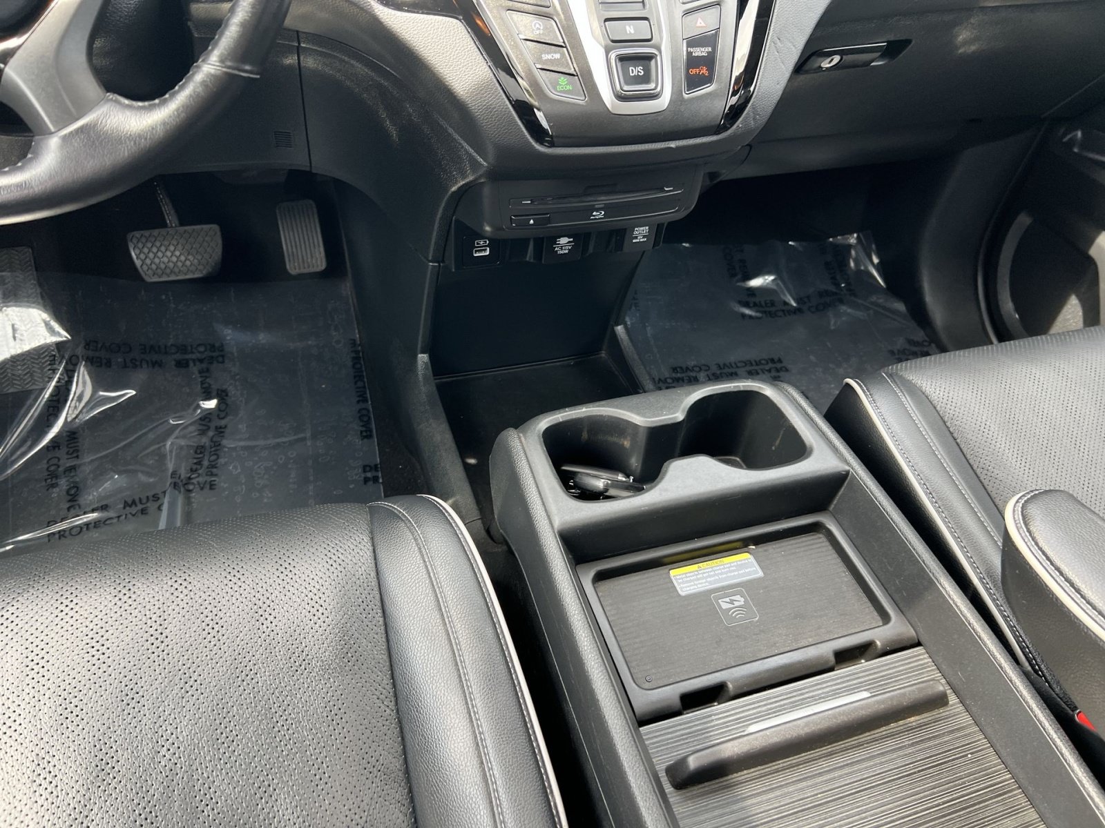 Used 2024 Honda Odyssey Elite image 23