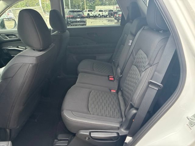 New 2026 Nissan Pathfinder SV FWD image 8