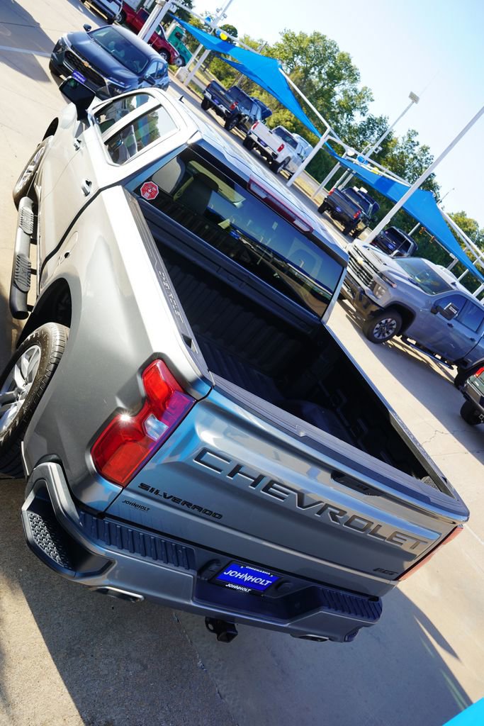 Used 2021 Chevrolet Silverado 1500 RST w/ Z71 Off-Road Package image 13