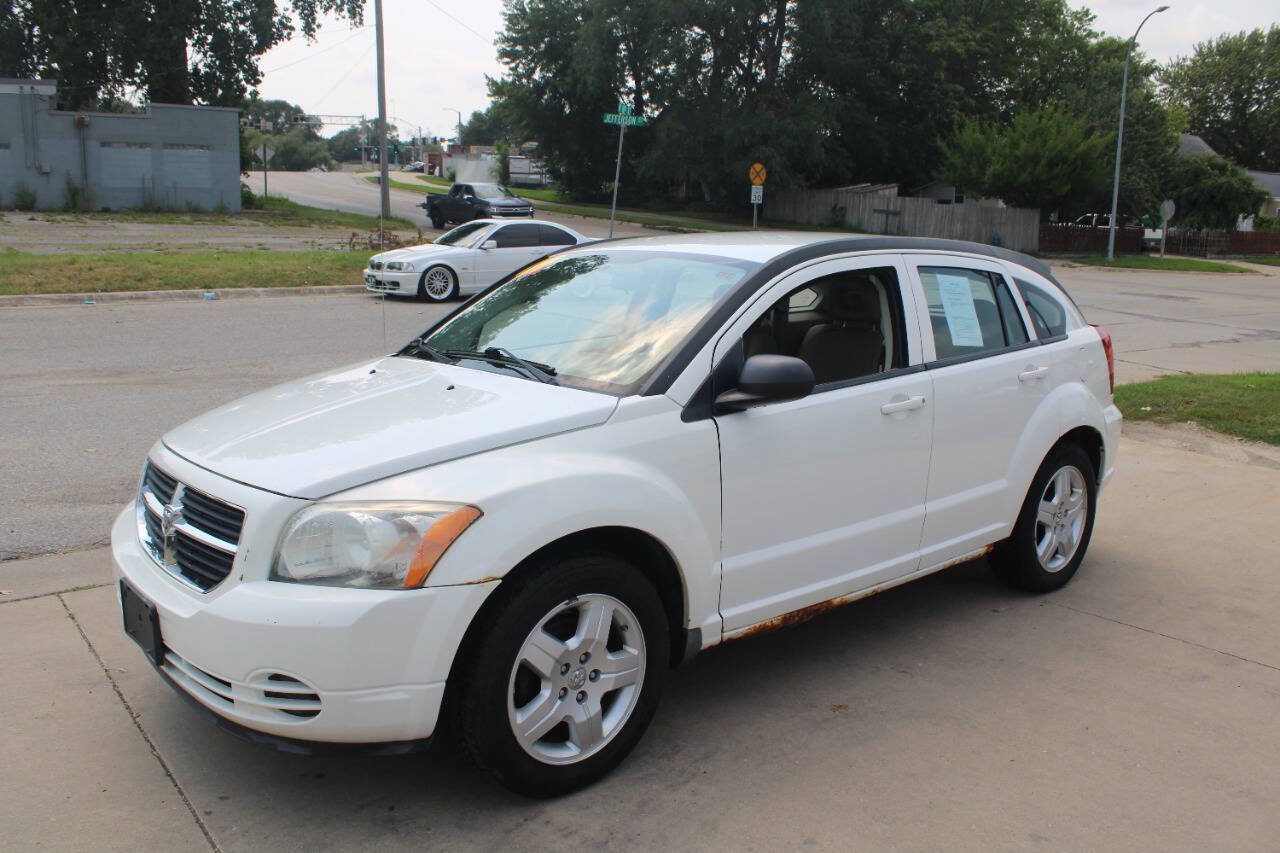 Used 2009 Dodge Caliber SXT FWD image 4