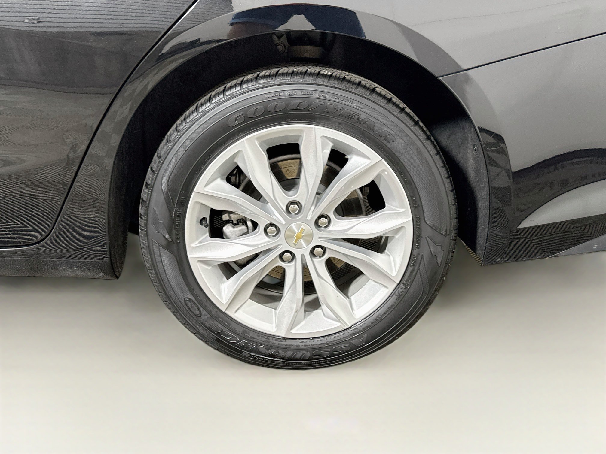 Used 2025 Chevrolet Malibu LT FWD image 29