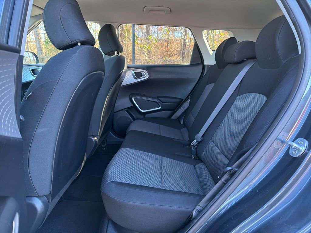 Used 2020 Kia Soul LX image 23