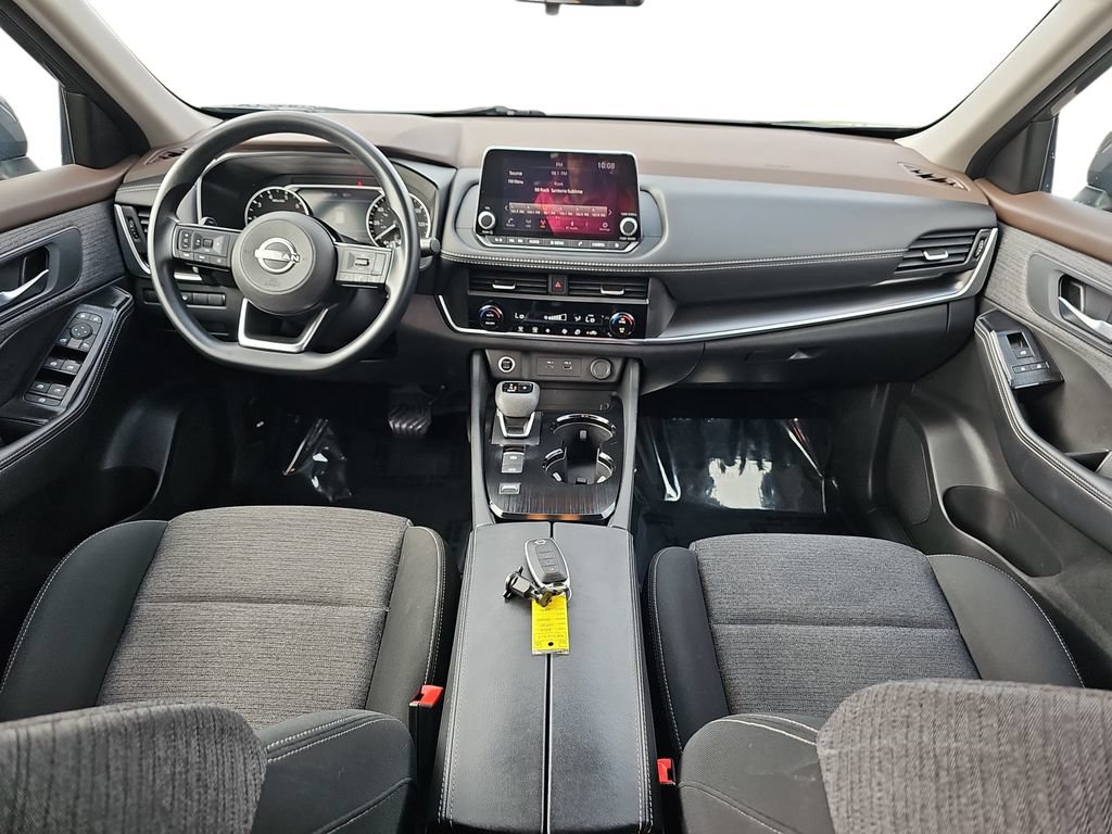 Used 2023 Nissan Rogue SV FWD image 13