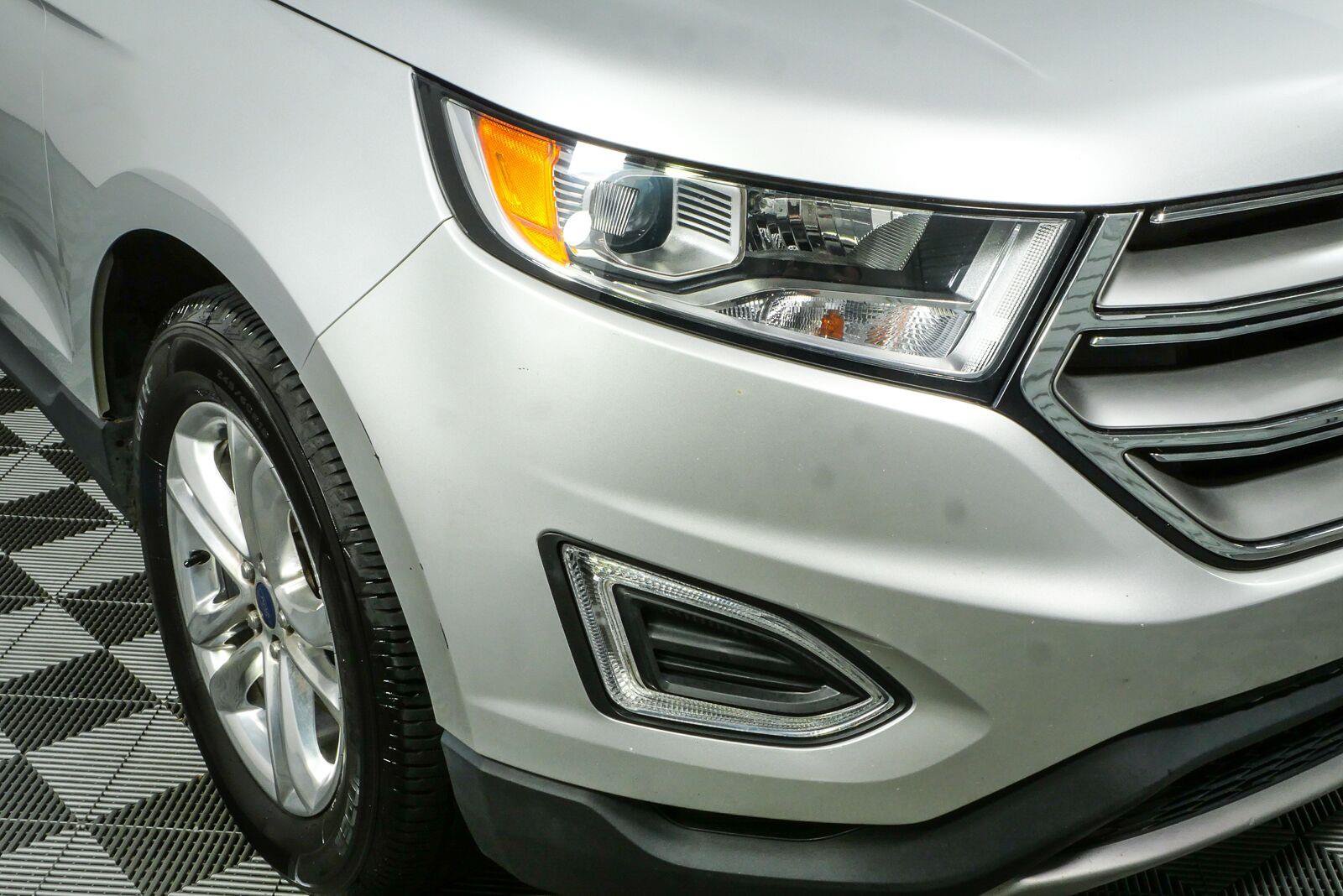 Used 2015 Ford Edge SEL w/ Equipment Group 201A FWD image 34