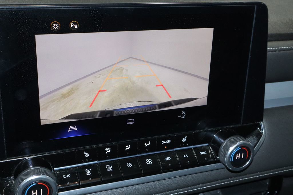 Used 2024 Chevrolet Colorado LT w/ LT Convenience Package III image 26