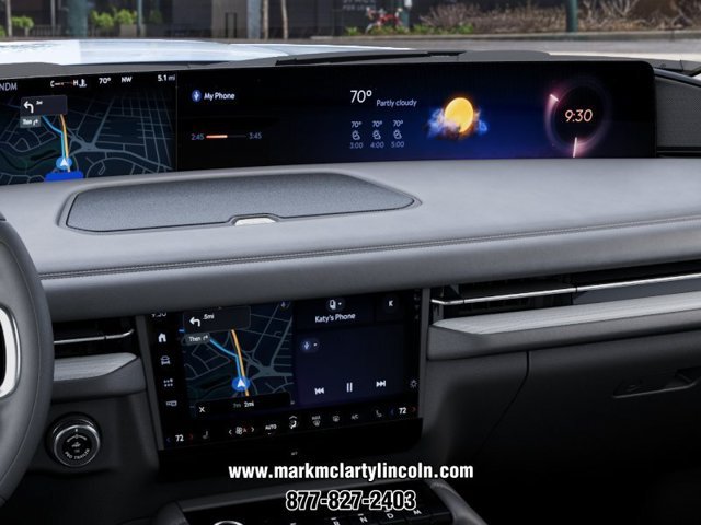 New 2027 Lincoln Navigator Premiere AWD/4WD image 14