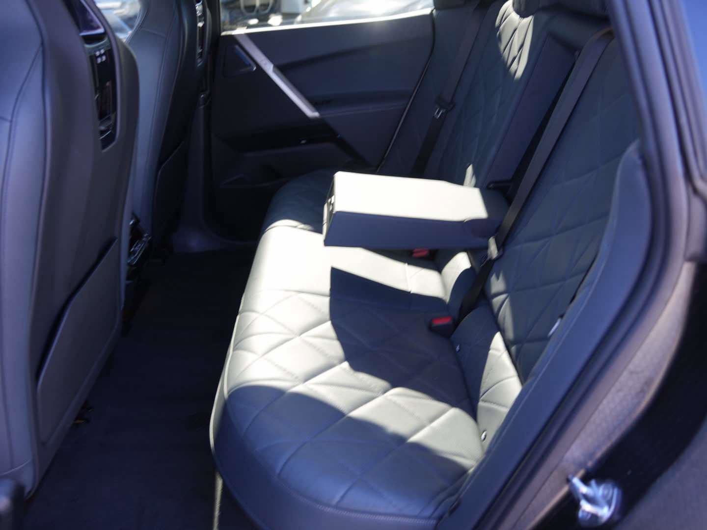 Certified 2023 BMW iX M60 image 20