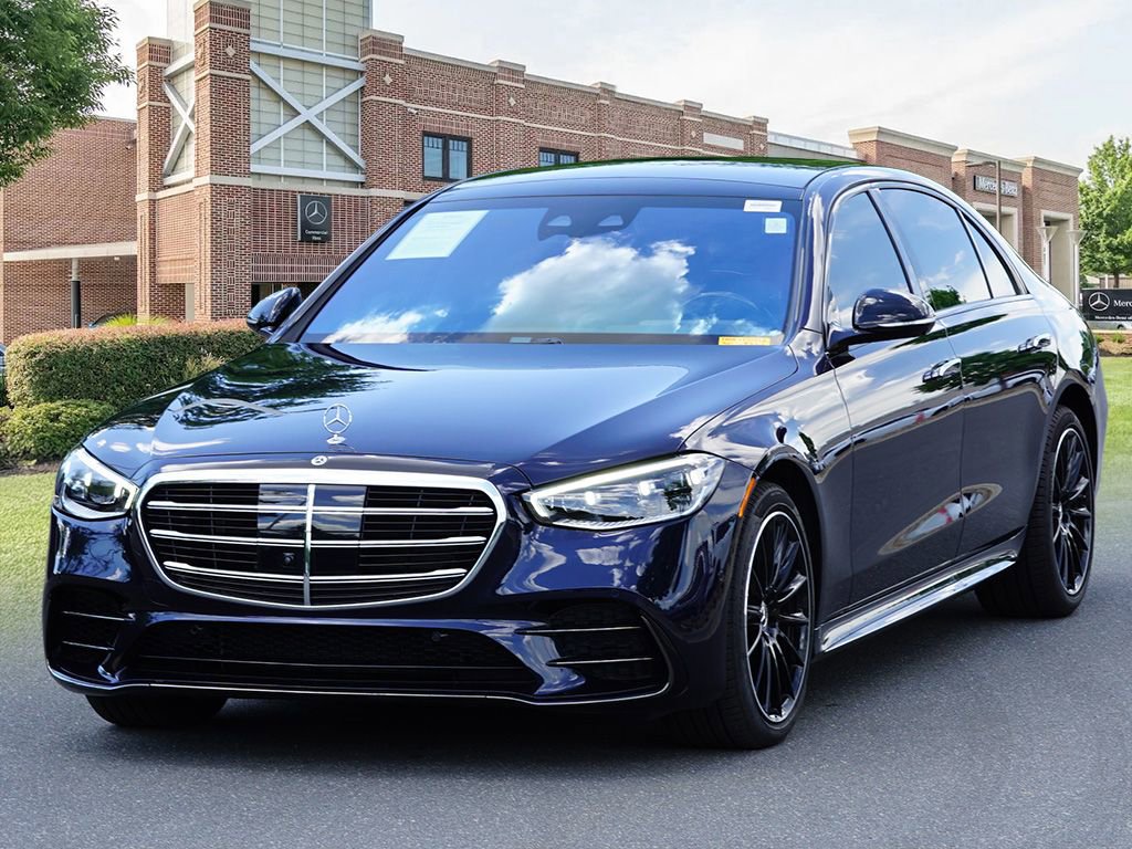 Certified 2025 Mercedes-Benz S 580 4MATIC Sedan image 4