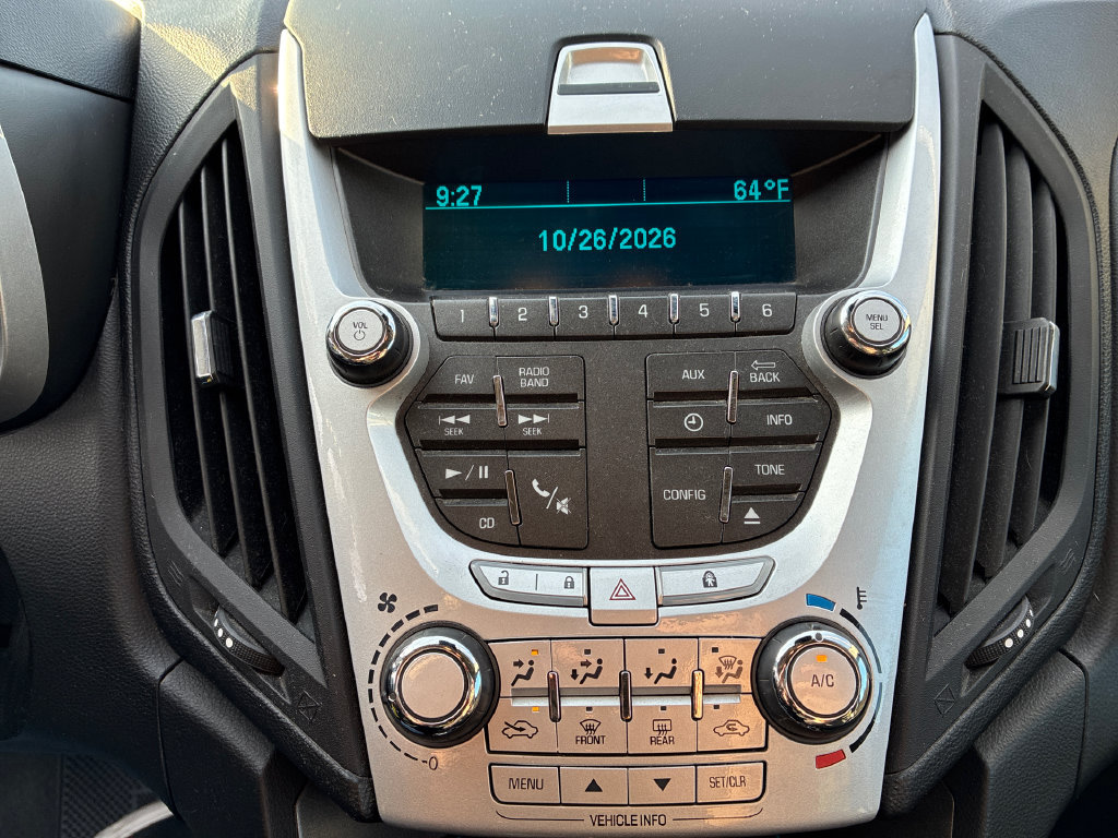 Used 2015 Chevrolet Equinox LS FWD image 10
