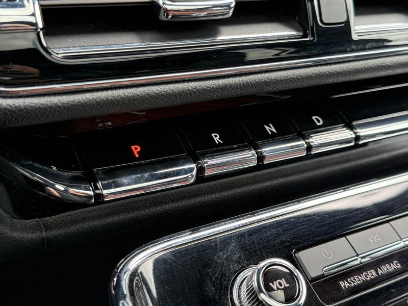Certified 2024 Lincoln Navigator Reserve AWD/4WD image 19
