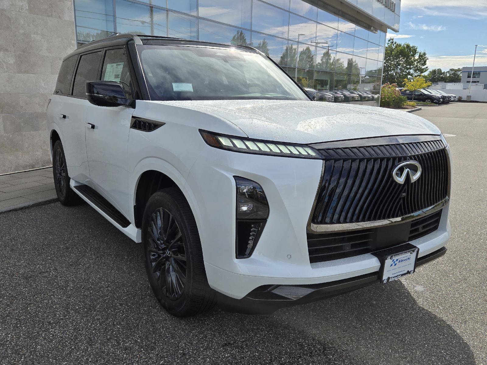 New 2026 INFINITI QX80 Autograph image 17