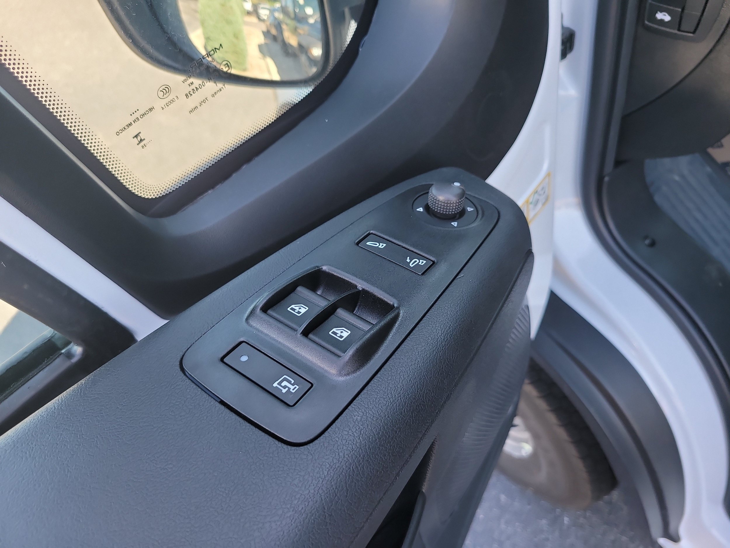 New 2026 RAM ProMaster 1500 w/ Convenience Group FWD image 14