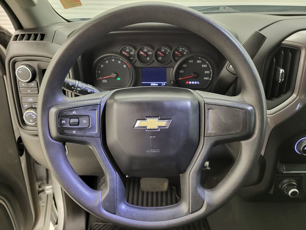 Used 2022 Chevrolet Silverado 2500 Custom image 3