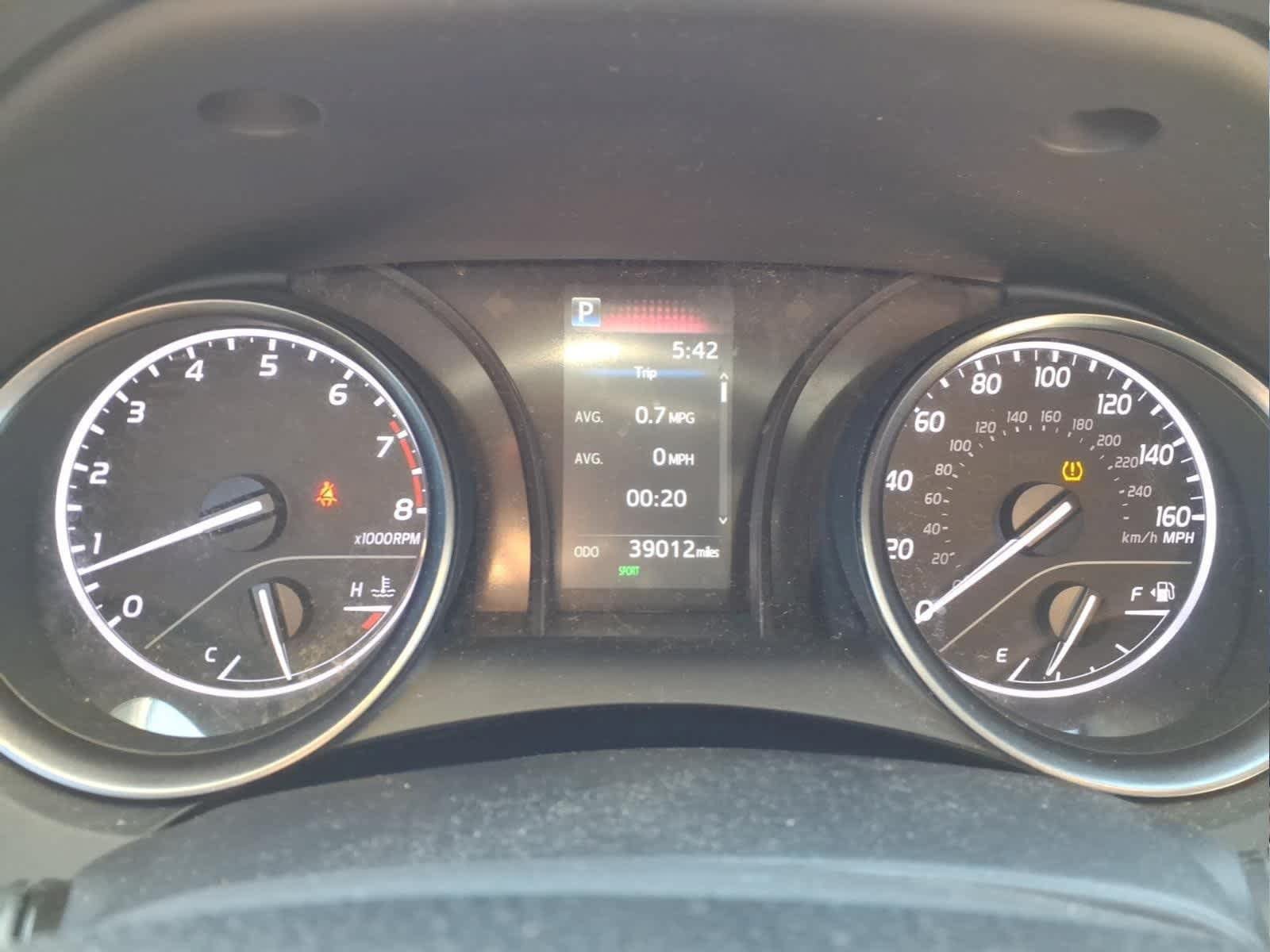 Used 2023 Toyota Camry SE FWD image 18