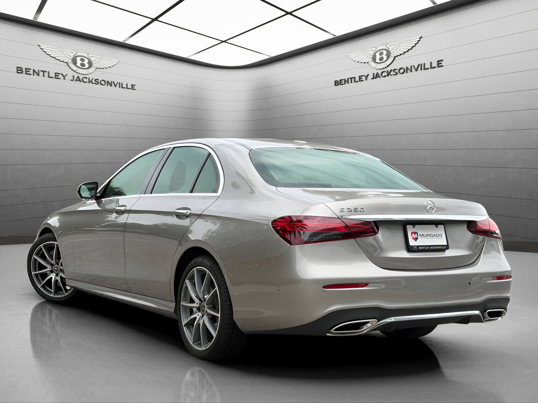 Used 2021 Mercedes-Benz E 350 Sedan image 3