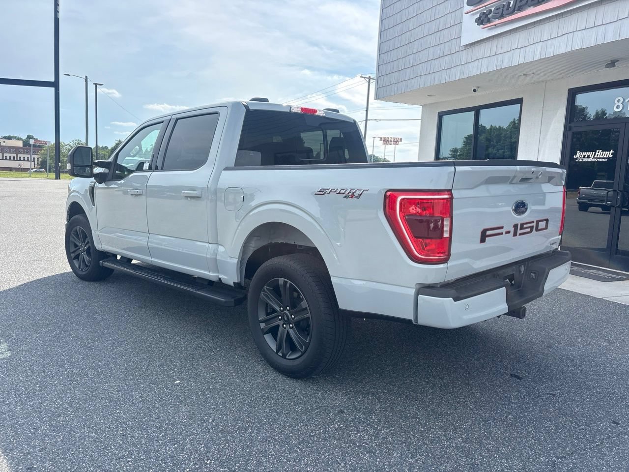 Used 2023 Ford F150 XLT w/ Equipment Group 302A High AWD/4WD image 6