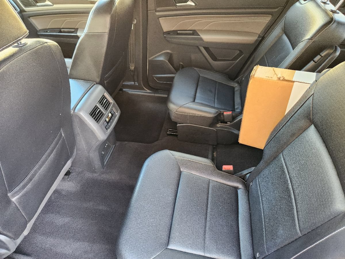 Used 2021 Volkswagen Atlas SE w/ Panoramic Sunroof Package FWD image 52