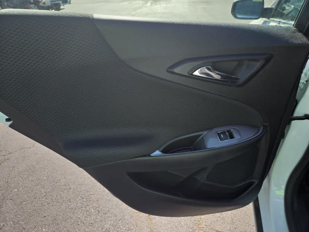 New 2025 Chevrolet Malibu LT FWD image 25