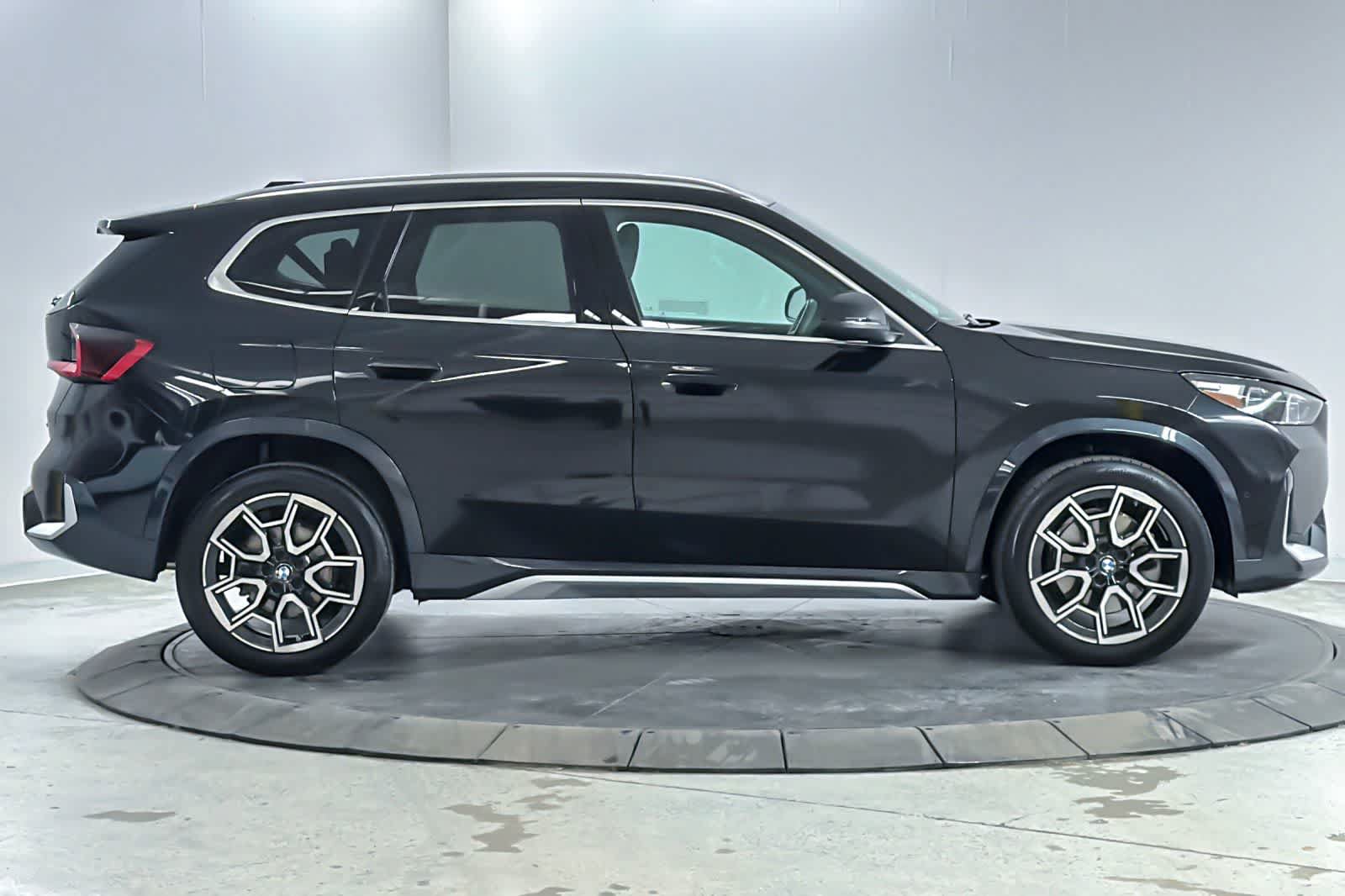 Used 2026 BMW X1 xDrive28i w/ Convenience Package AWD/4WD image 8