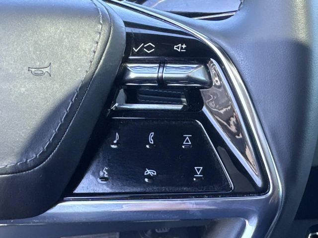 Used 2025 Cadillac Escalade IQ Luxury 2 w/ LPO, Premium Carpet Package image 9