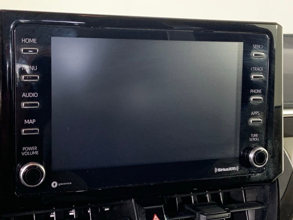 Used 2021 Toyota Corolla LE image 11