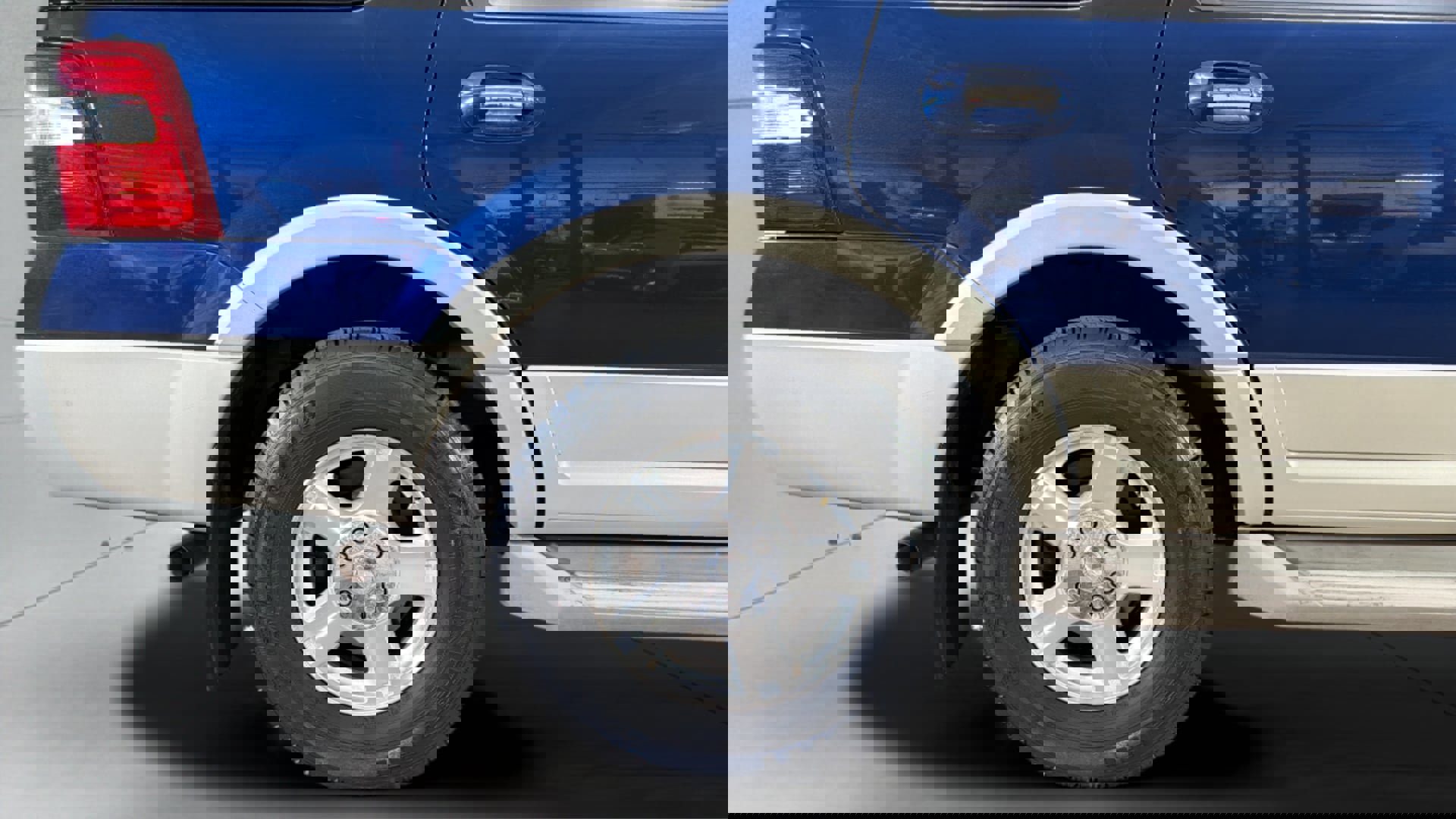 Used 2007 Ford Expedition Eddie Bauer RWD image 35